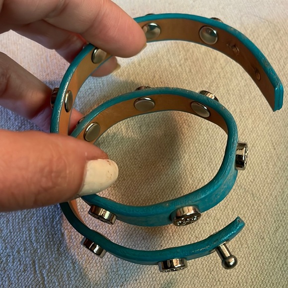 Tory Burch Turquoise Leather Double Wrap Bracelet NWOT - Picture 5 of 5